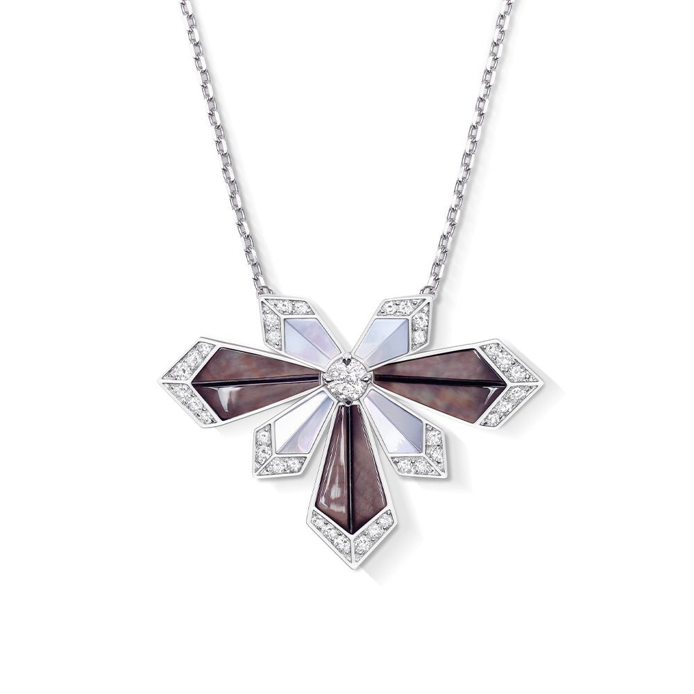 Desert Rose White Gold Medium Necklace
