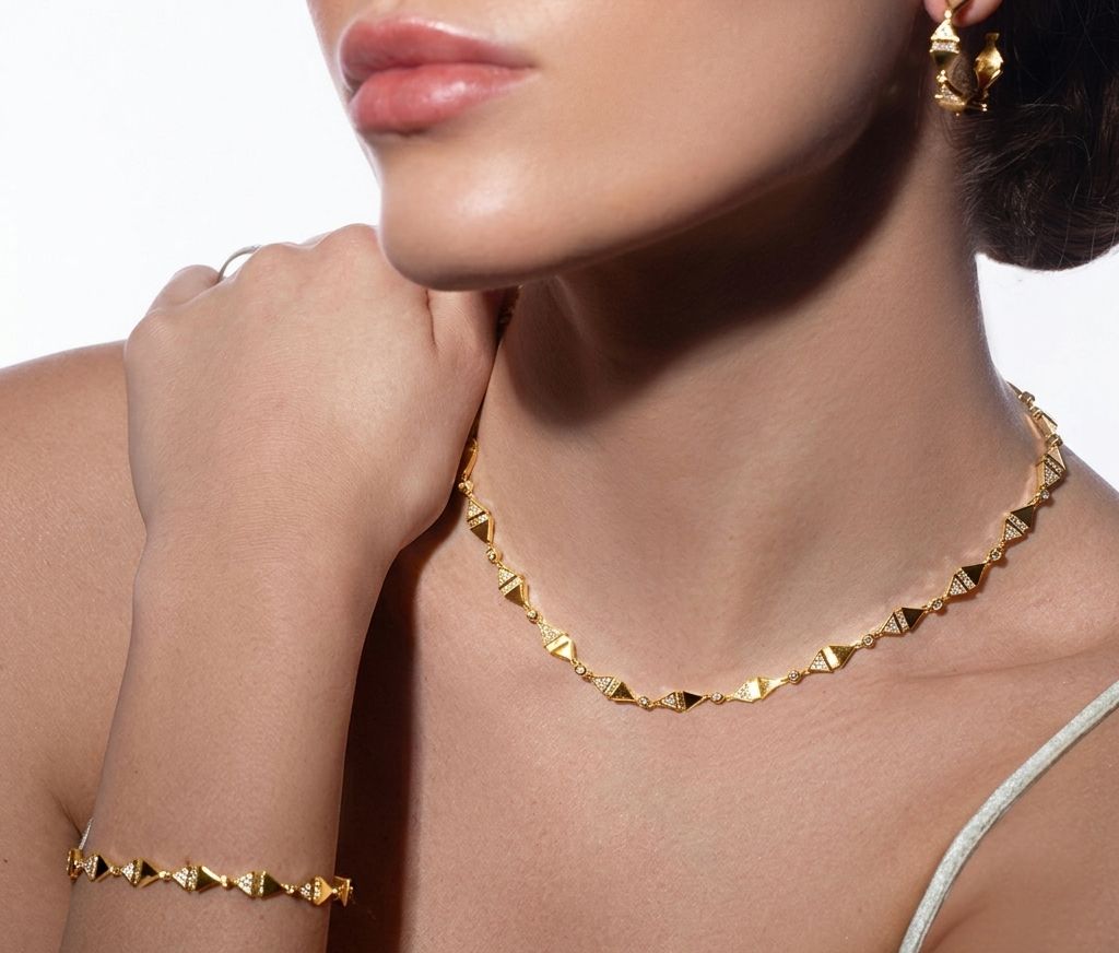Infinite Goldens Yellow Gold Necklace