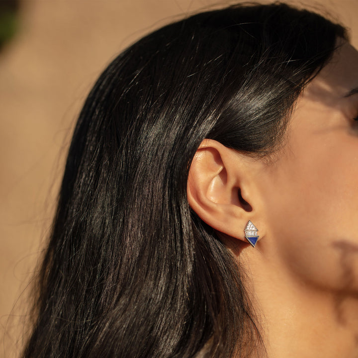 Infinite Stud White Gold Earring