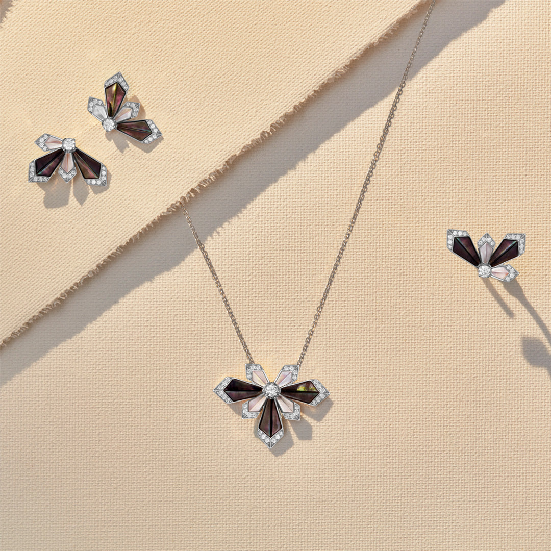 Desert Rose White Gold Medium Ring