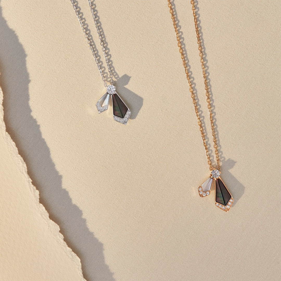 Desert Rose White Gold Small Necklace