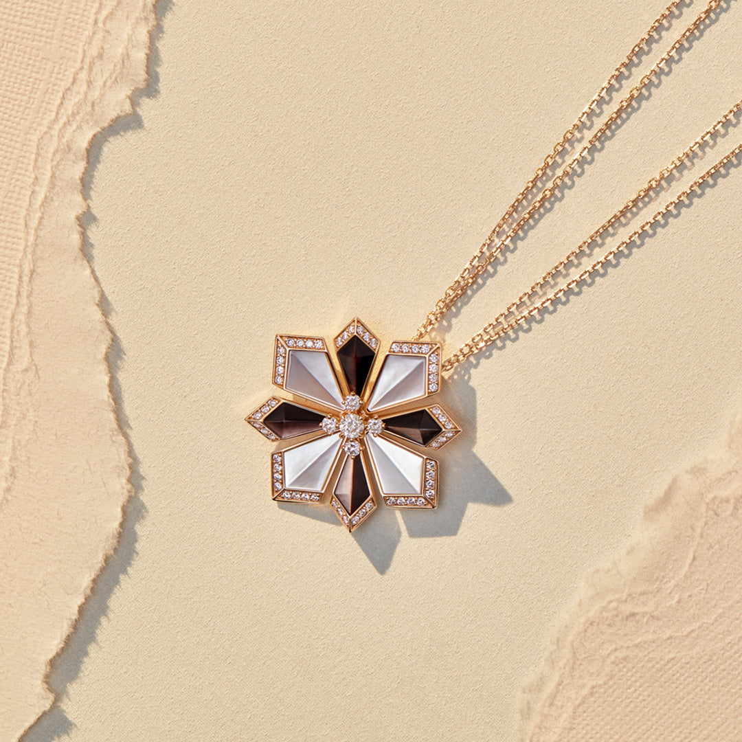 Desert Rose Yellow Gold Large Necklace