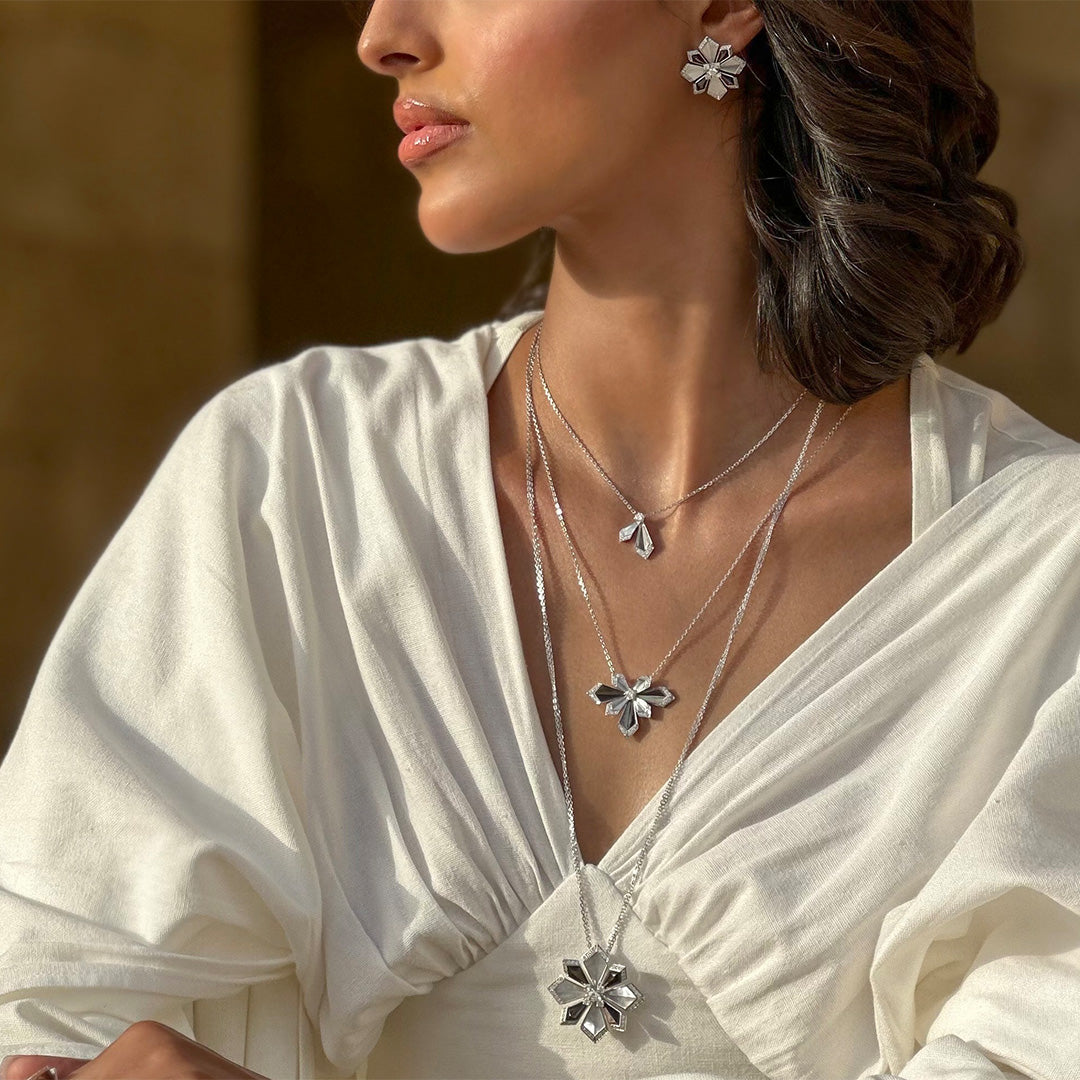 Desert Rose White Gold Large Necklace
